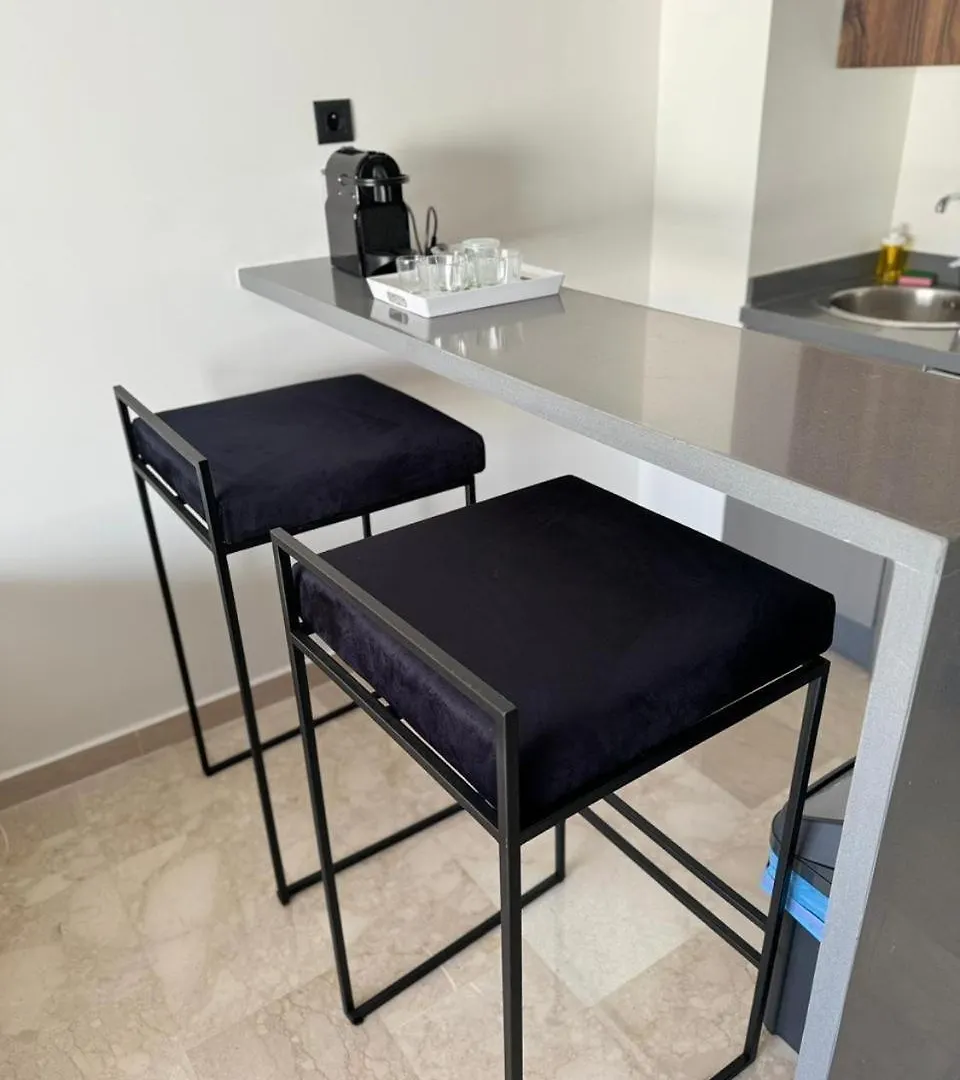 Appartement Luxueux 30 Neuf Avec Terrasse Casablanca Apartmán