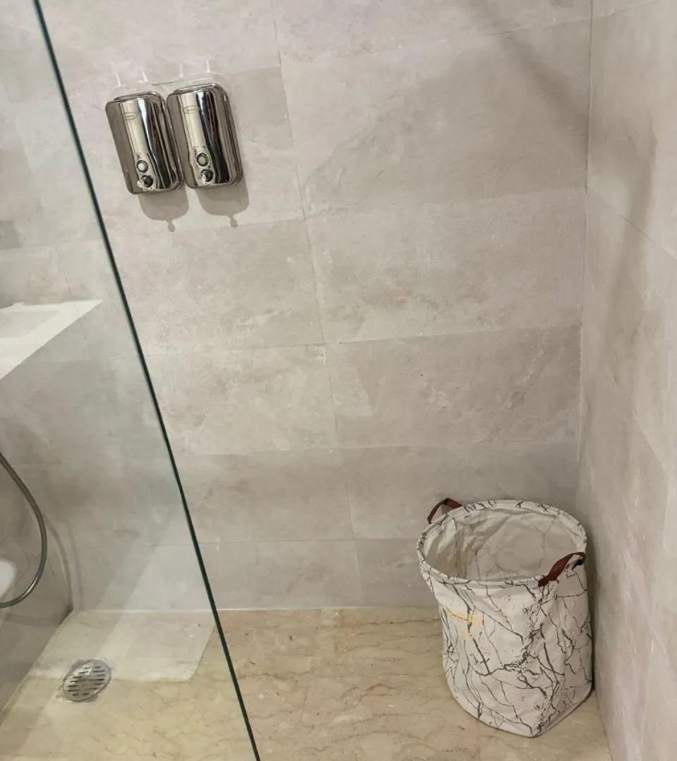 Appartement Luxueux 30 Neuf Avec Terrasse Casablanca Maroko